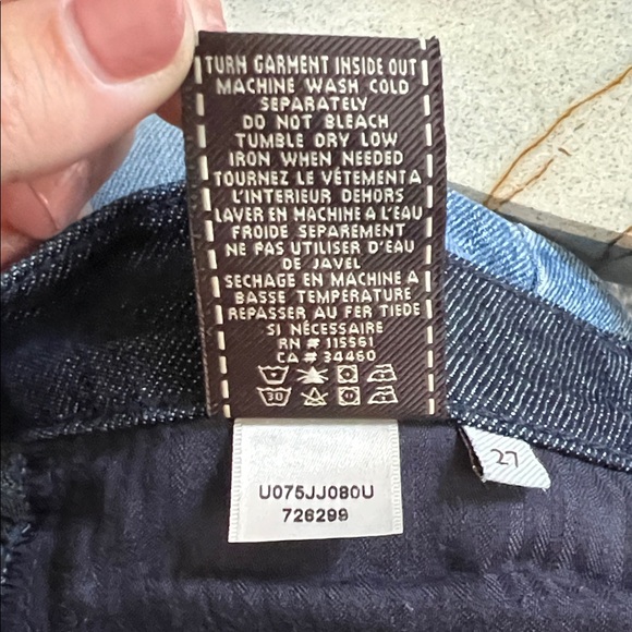 π NWOT 7 For All Mankind Bootcut Jeans | Dark Wash Embroidered Pockets Sz 27 π - Picture 6 of 10